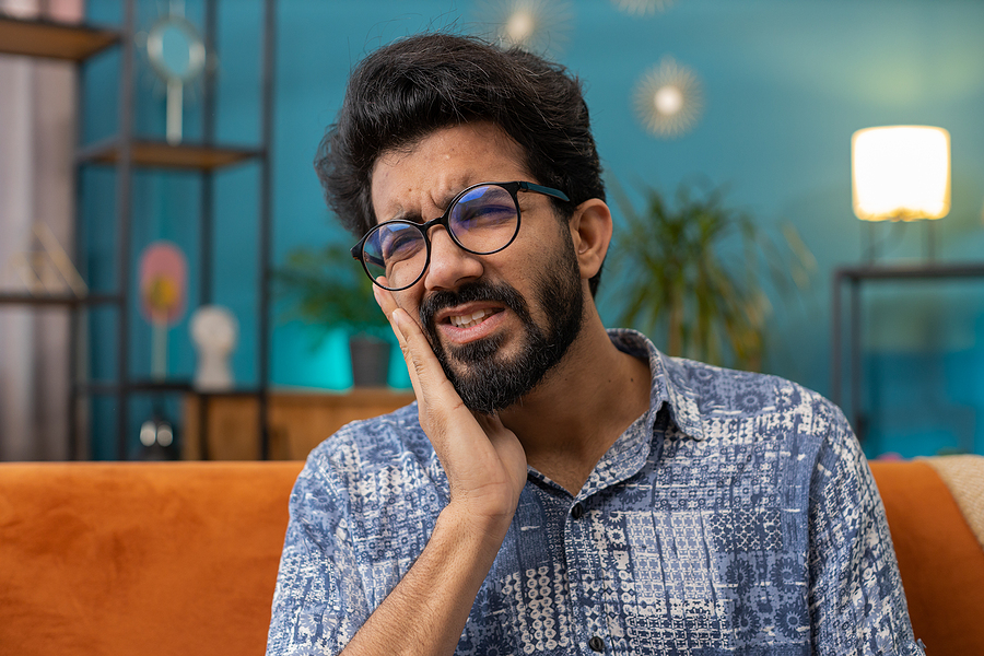 Sudden Tooth Pain? Here’s What Might Be Causing It